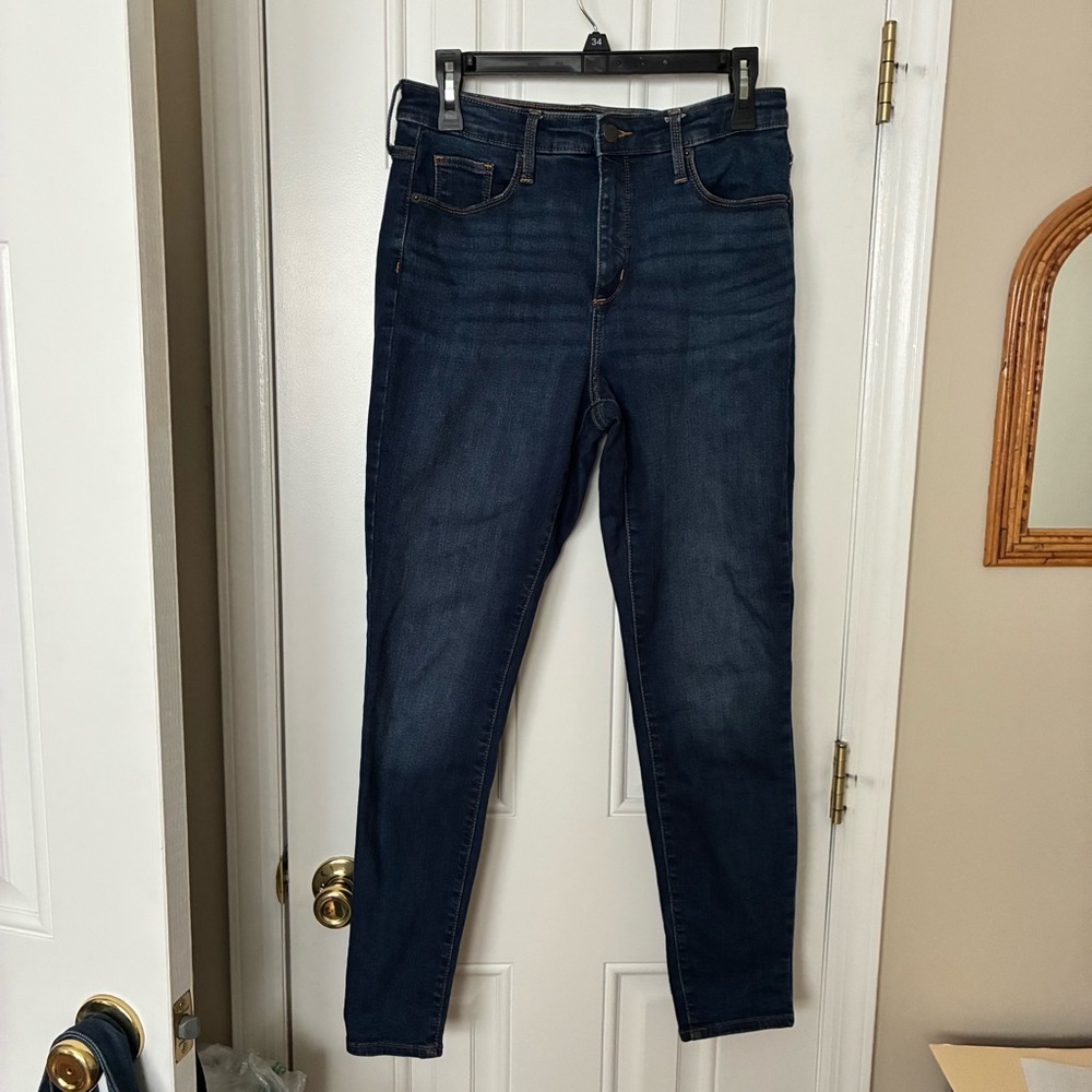 Universal Thread Women’s Jeans